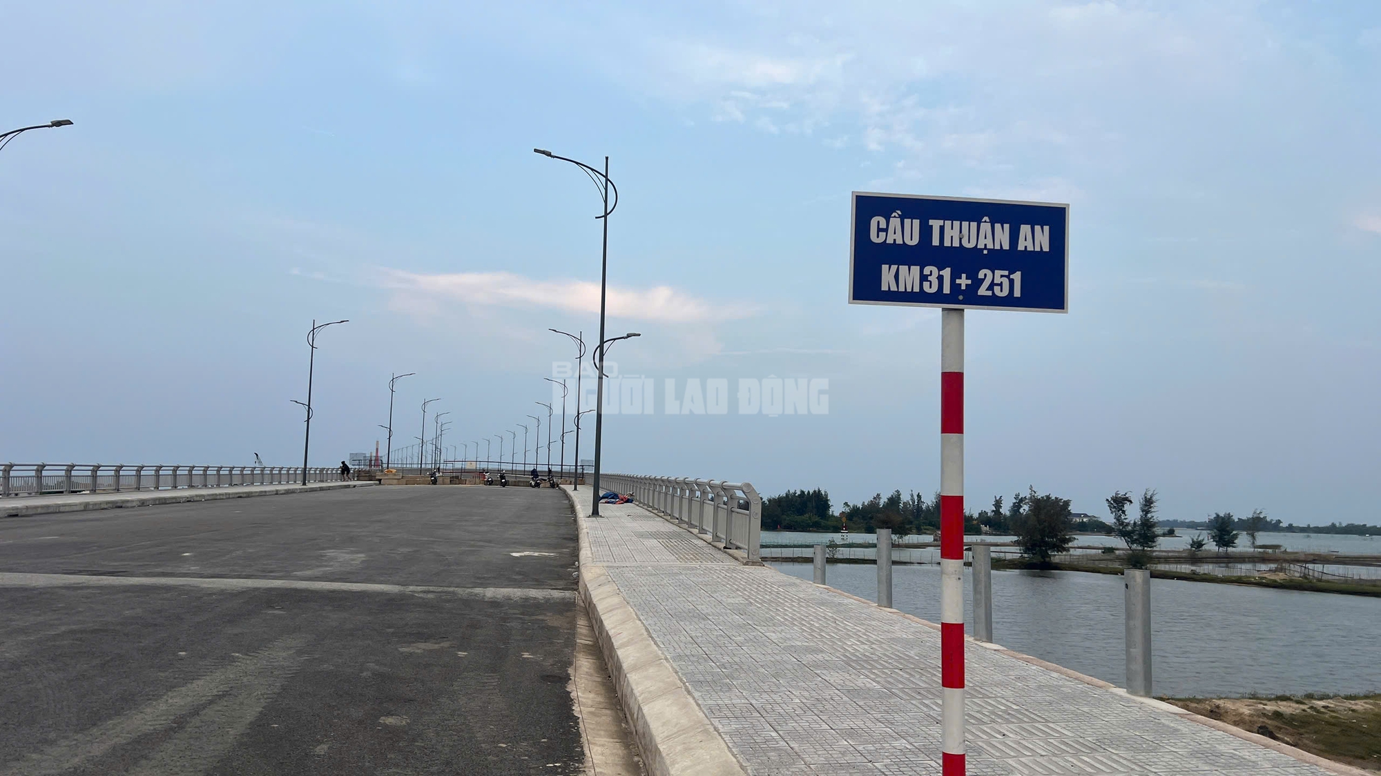 Vì sao có 2 cây cầu Thuận An ở Huế gây băn khoăn trong năm 2026 - Ảnh 2. Vì sao có 2 cây cầu Thuận An ở Huế gây băn khoăn trong năm 2026 - Ảnh 2.
