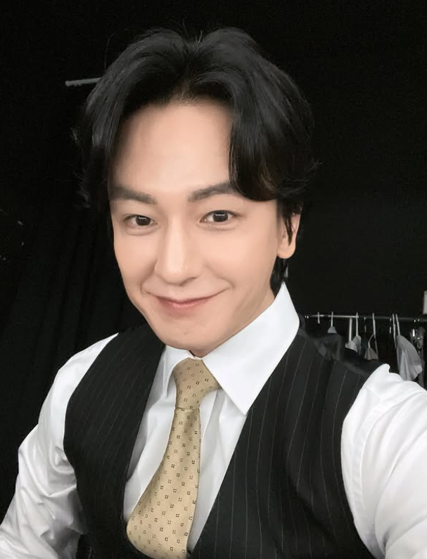 Nam thần  1m86 từng đóng Vườn Sao Băng, nay hết thời đi làm thuê ở kho vận, 3 năm không được mời đóng phim- Ảnh 3.