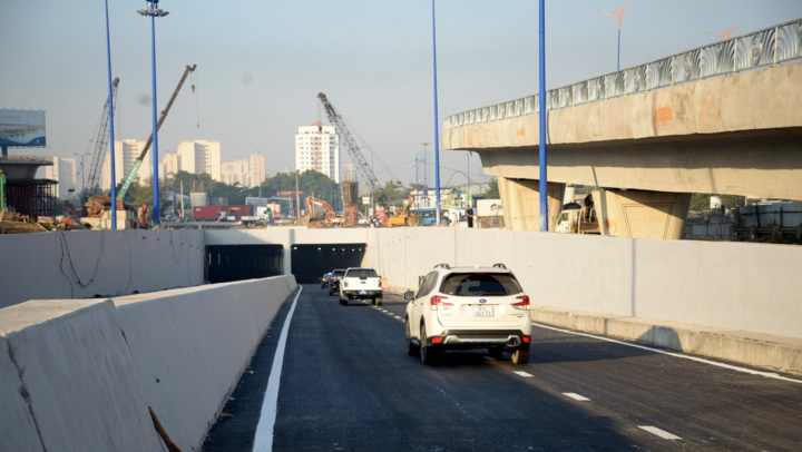 Kết nối giao thông sân bay Long Thành thúc đẩy kinh tế vĩ mô 2026 - Ảnh 3. Kết nối giao thông sân bay Long Thành thúc đẩy kinh tế vĩ mô 2026 - Ảnh 3.