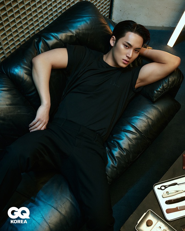 Nam thần hot nhất Kpop giảm 7kg trong 12 ngày bằng phương pháp tranh cãi- Ảnh 2.