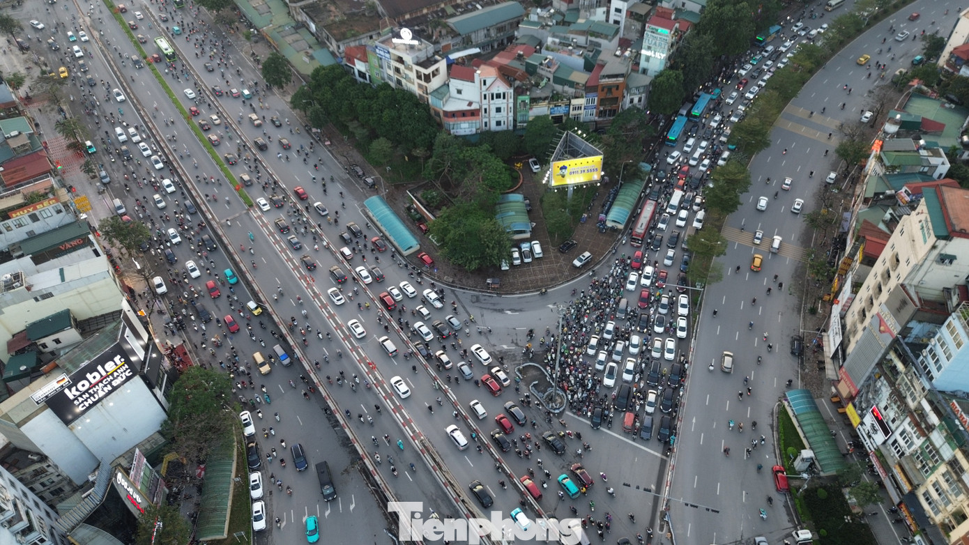 Đề xuất mở rộng đường Láng 2026: Người dân mong tái định cư bằng đất - Ảnh 2. Đề xuất mở rộng đường Láng 2026: Người dân mong tái định cư bằng đất - Ảnh 2.