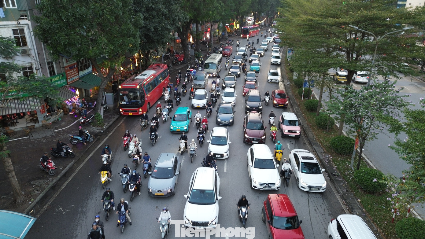 Đề xuất mở rộng đường Láng 2026: Người dân mong tái định cư bằng đất - Ảnh 3. Đề xuất mở rộng đường Láng 2026: Người dân mong tái định cư bằng đất - Ảnh 3.