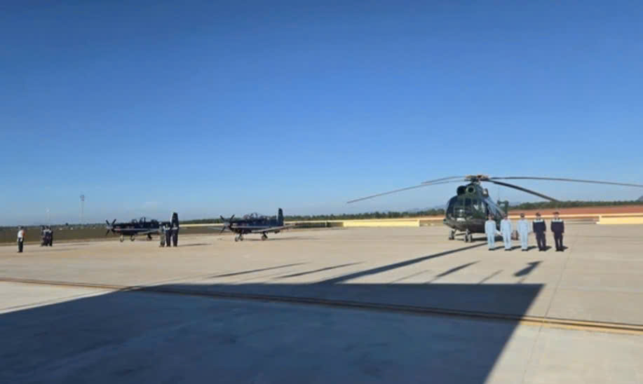 Hạng mục dân dụng sân bay Phan Thiết chính thức đóng thầu lựa chọn nhà đầu tư - Ảnh 1.