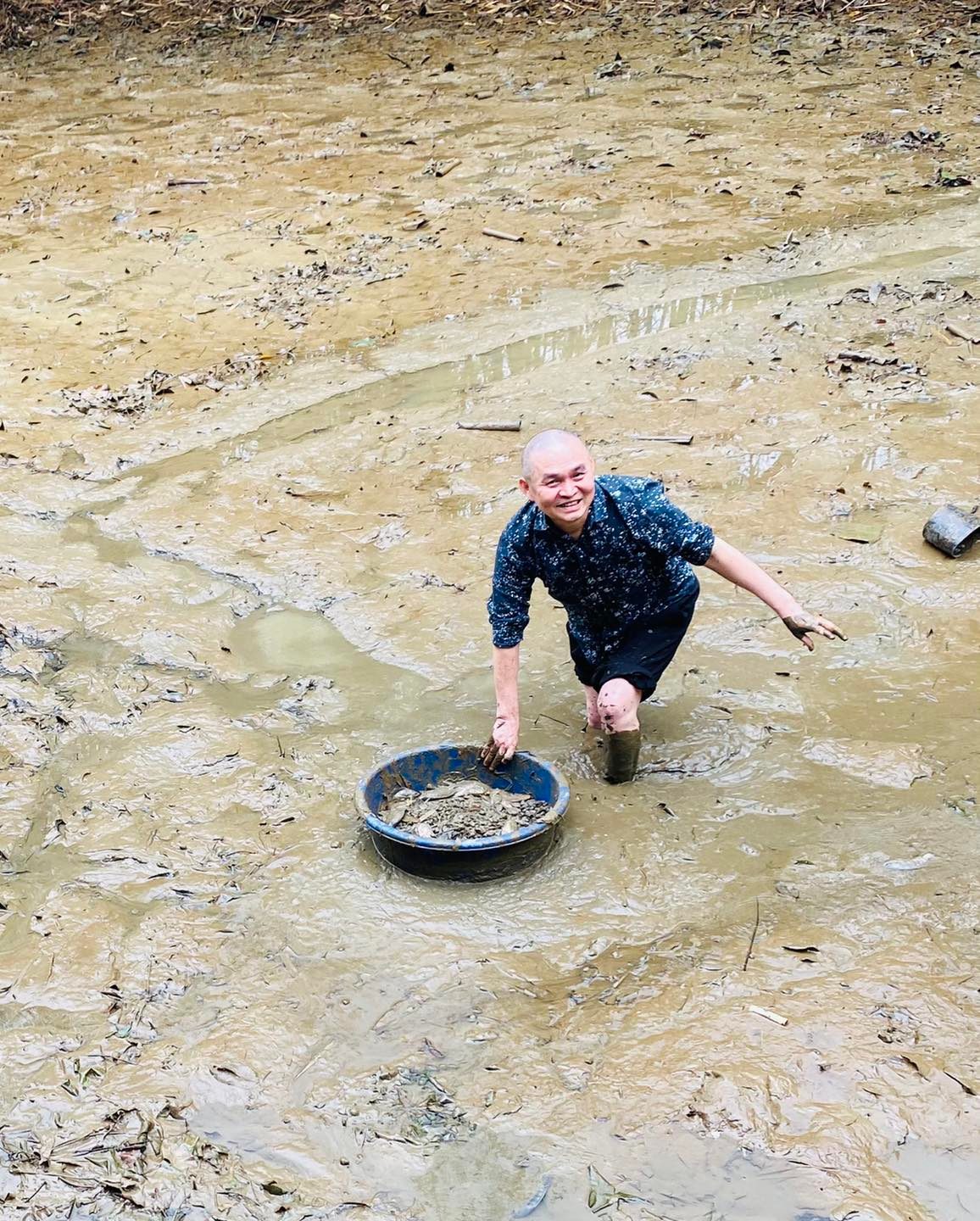 Cuộc sống giản dị của 2 vua hài kịch Việt Nam và tài sản khủng của Họ - Ảnh 6.