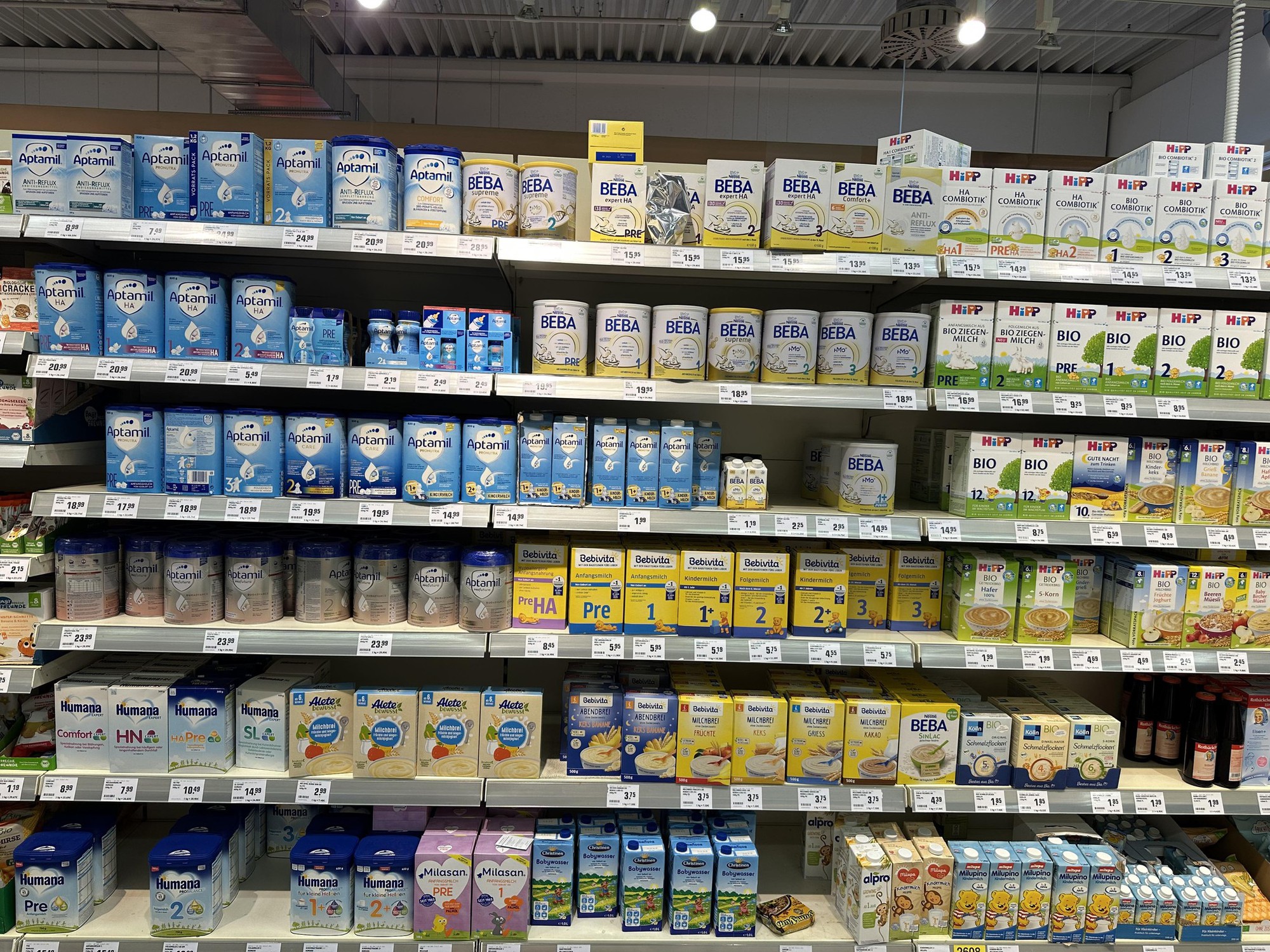 Hàng loạt thu hồi sữa bột trẻ em: Các sàn TMĐT tăng cường kiểm soát an toàn - Ảnh 2.