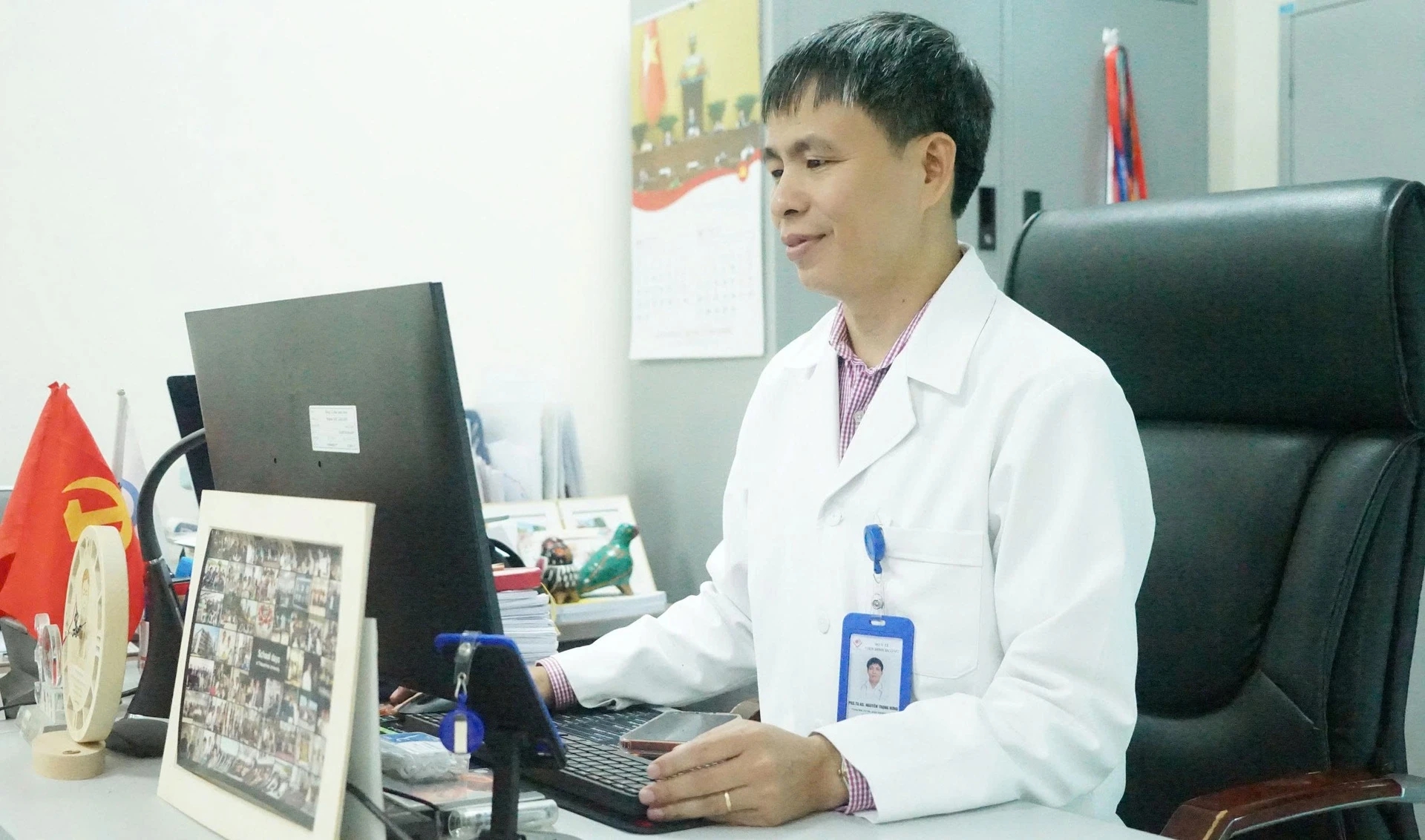 Giảm cân an toàn: Cô giáo nghe lời ChatGPT và bài học từ bác sĩ - Ảnh 1.