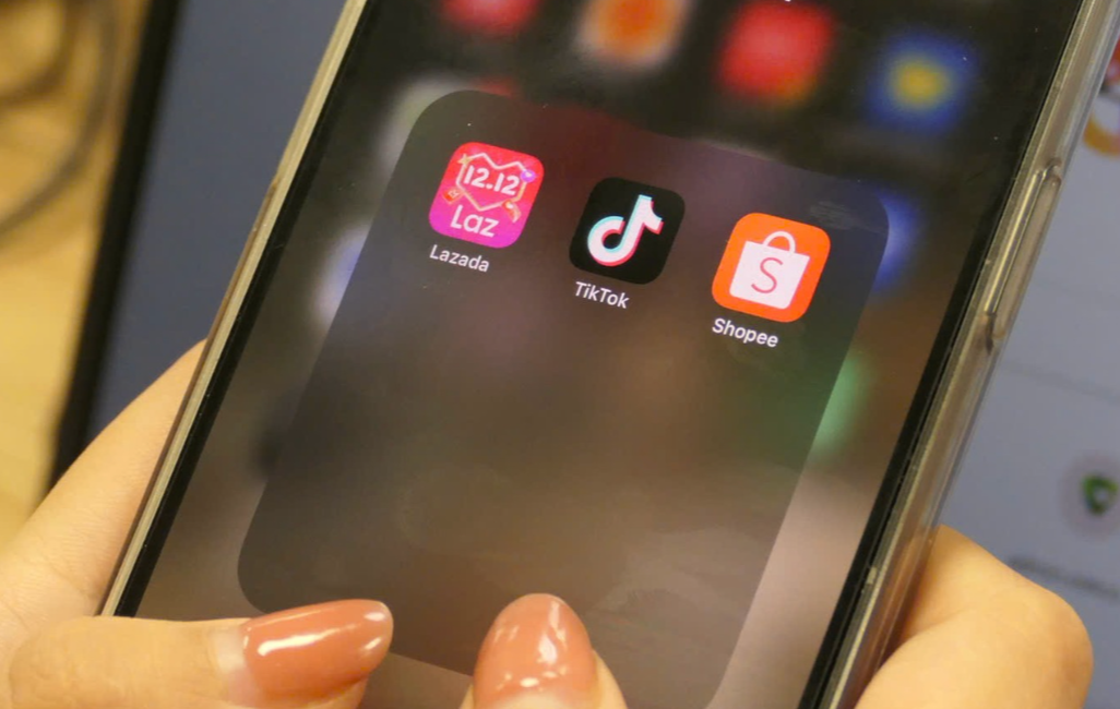 Hàng loạt thu hồi sữa bột trẻ em: Các sàn TMĐT tăng cường kiểm soát an toàn - Ảnh 3.