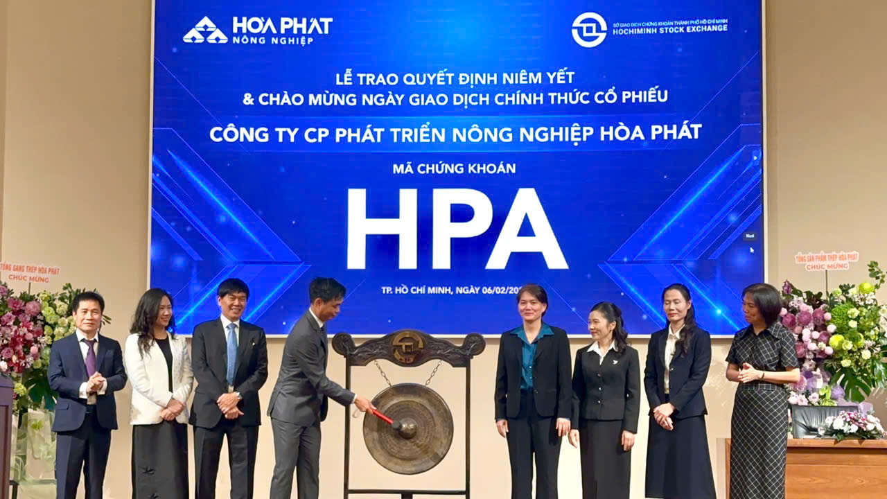 Tỉ phú thép Trần Đình Long và cổ phiếu HPA: Hành trình 10 năm Phát triển Nông nghiệp - Ảnh 1.