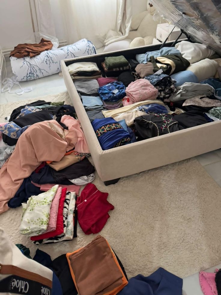 Vứt 8 món này Trước Tết để đón vận may năm mới tràn đầy năng lượng - Ảnh 1.