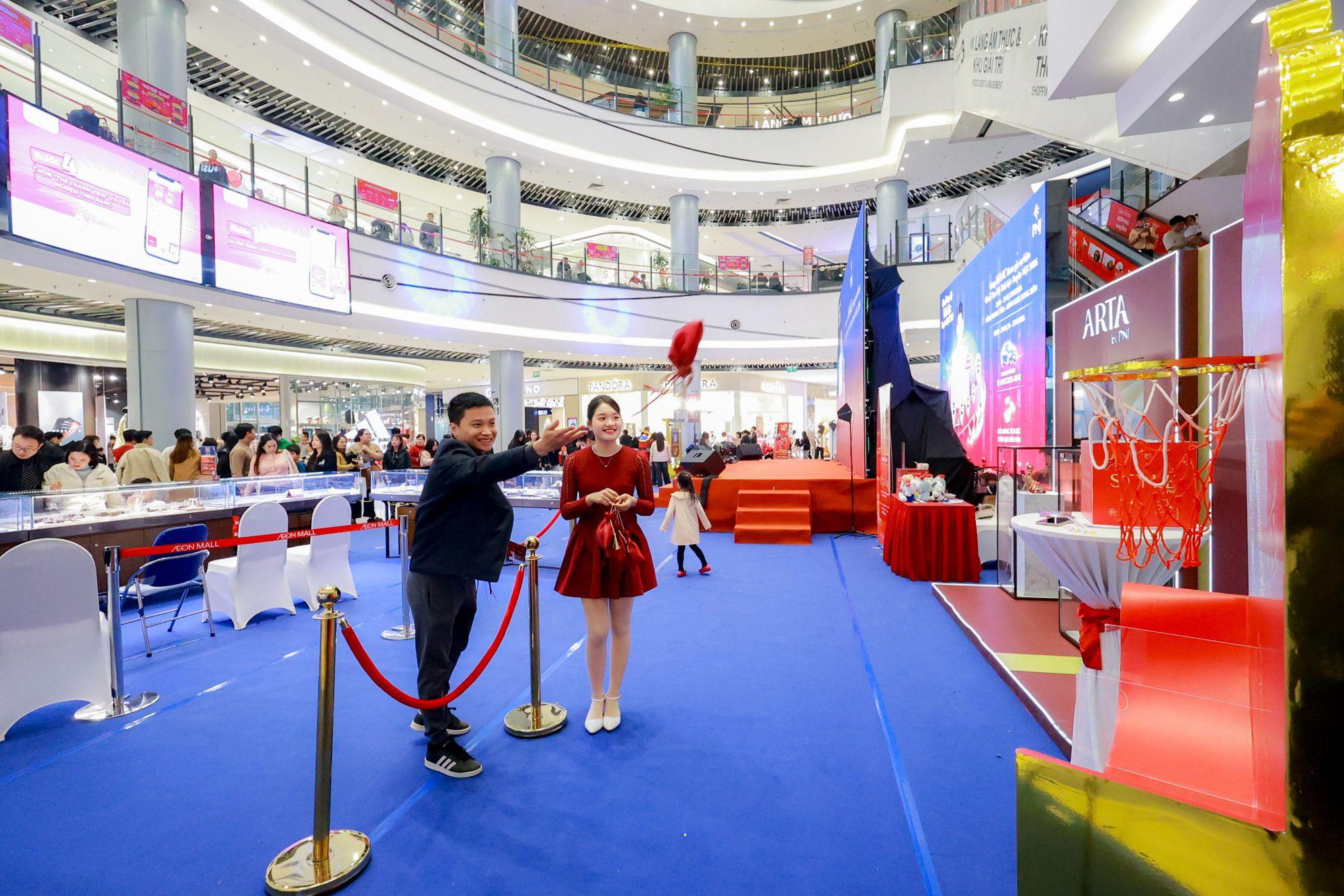 Valentine 2026: Dũng cảm nói lời yêu, tận hưởng ưu đãi hấp dẫn cùng PNJ - Ảnh 2.