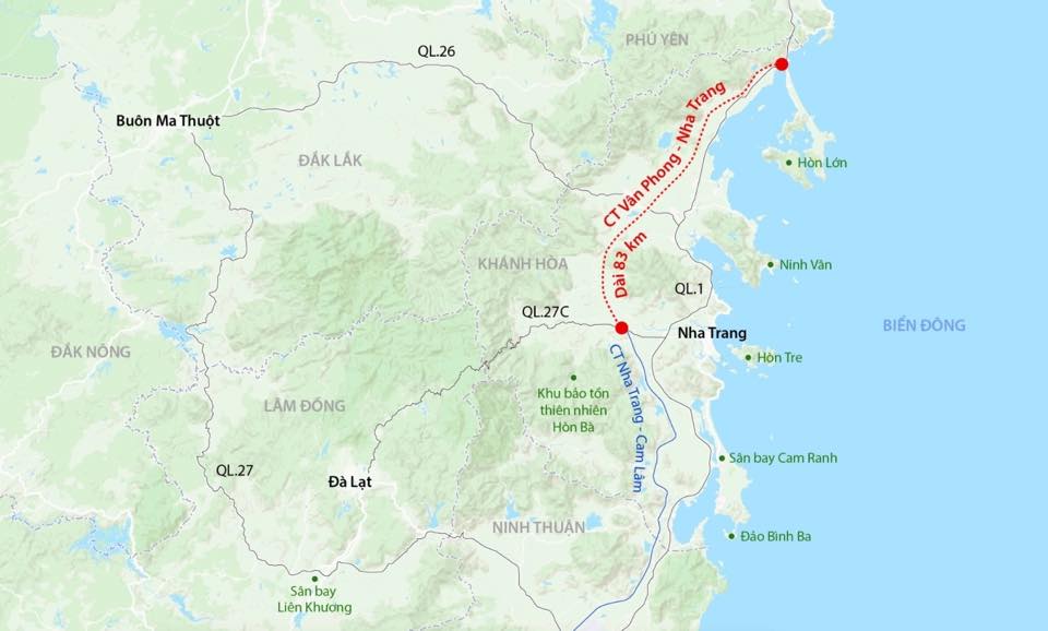 Tai nạn liên hoàn trên cao tốc Vân Phong Nha Trang khiến 1 người bị thương nặng - Ảnh 4.