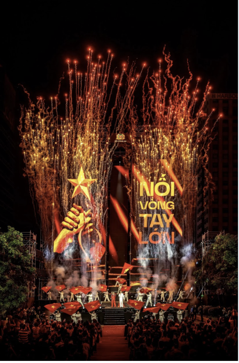 Không chỉ kinh doanh, truyền thông giải trí Việt cũng đang vươn mình ra biển lớn- Ảnh 3. Không chỉ kinh doanh, truyền thông giải trí Việt cũng đang vươn mình ra biển lớn- Ảnh 3.