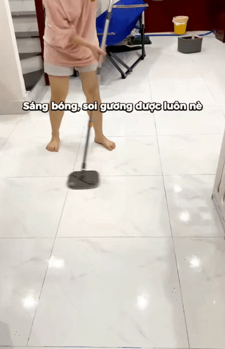 Công thức lau nhà đơn giản giúp sàn bóng loáng và thơm ngát đón Tết 2026