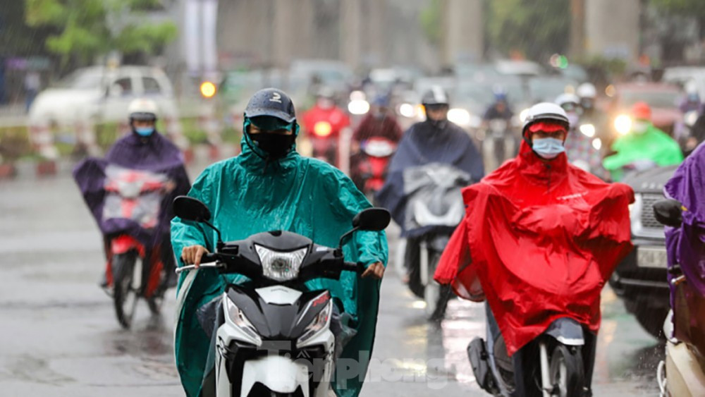 Miền Bắc mưa rét đỉnh điểm 2026: Dự báo Thời tiết và Nhiệt độ hôm nay