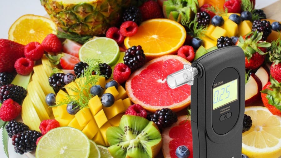 Không uống rượu bia vẫn bị kiểm tra nồng độ cồn: Cảnh giác với trái cây ngày Tết - Ảnh 2.