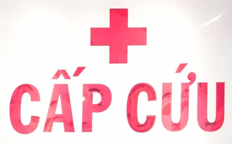 Cảnh báo nguy hiểm ngộ độc dầu thơm ở trẻ em: Triệu chứng và cách phòng tránh - Ảnh 1.