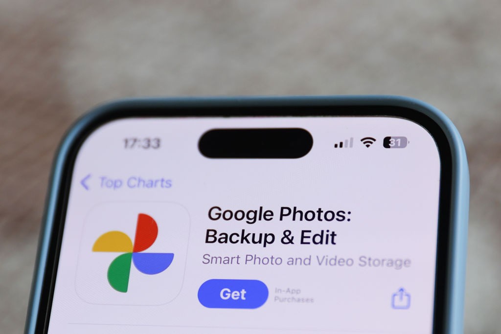 Google Photos bổ sung tùy chọn tắt tìm kiếm AI, cho phép người dùng quay lại trải nghiệm cũ - Ảnh 1.