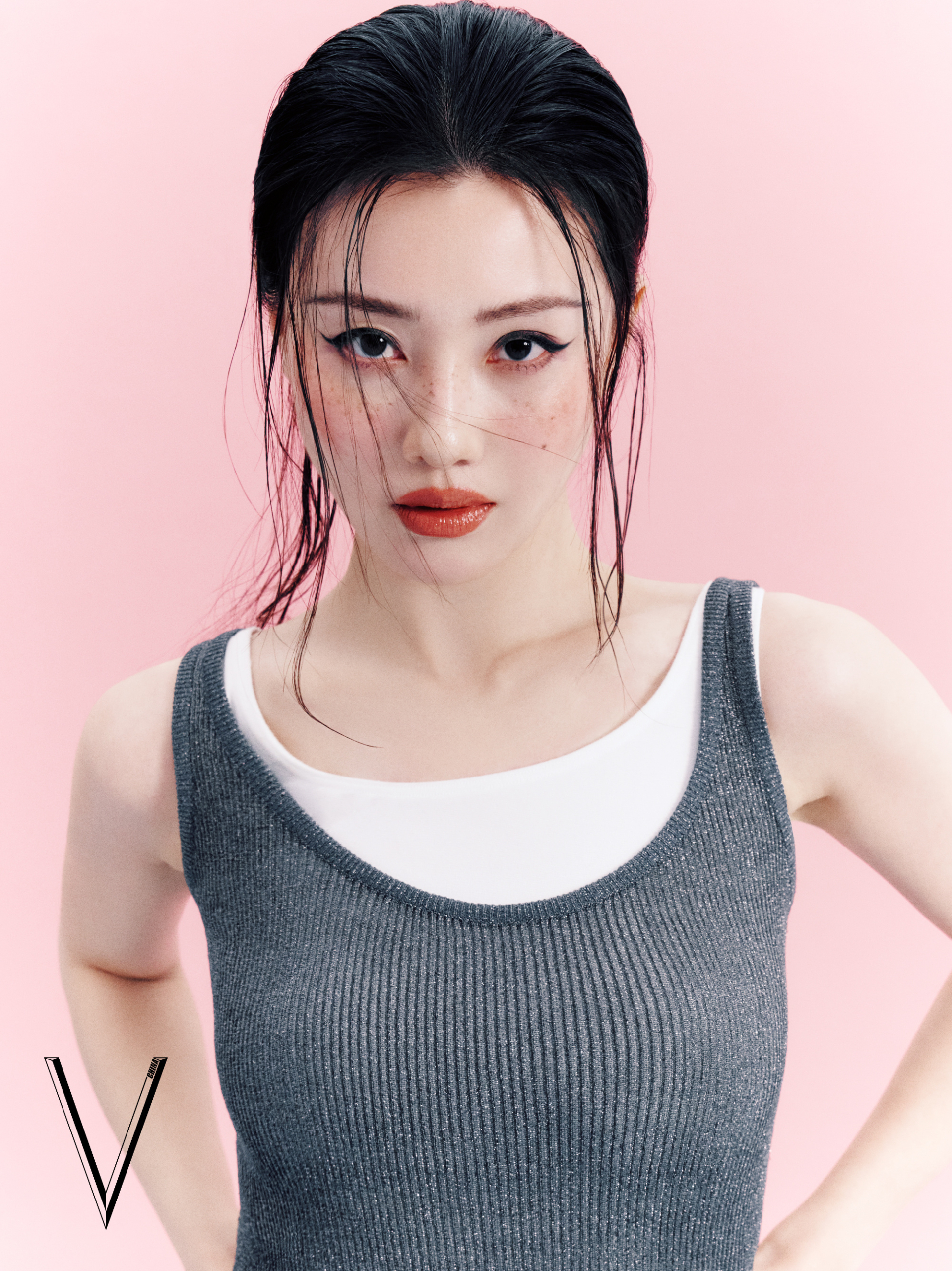 Vương Hạc Nhuận gây bão showbiz Trung Quốc với bình luận chê bai đồng nghiệp Vương Ngọc Văn - Ảnh 4. Vương Hạc Nhuận gây bão showbiz Trung Quốc với bình luận chê bai đồng nghiệp Vương Ngọc Văn - Ảnh 4.