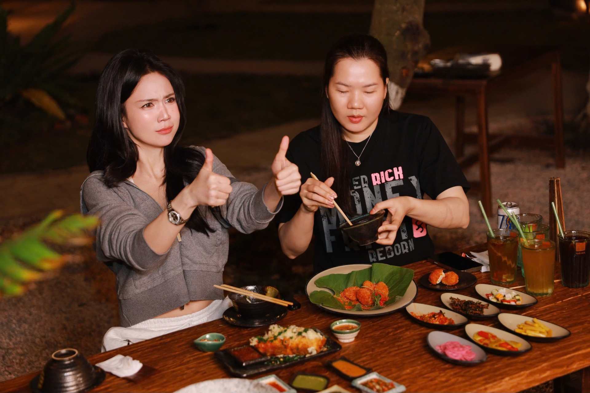 Quán Lẩu nướng Ngọc Trinh gây chú ý với điểm đánh giá 3 , 7 sao từ thực khách - Ảnh 2. Quán Lẩu nướng Ngọc Trinh gây chú ý với điểm đánh giá 3 , 7 sao từ thực khách - Ảnh 2.