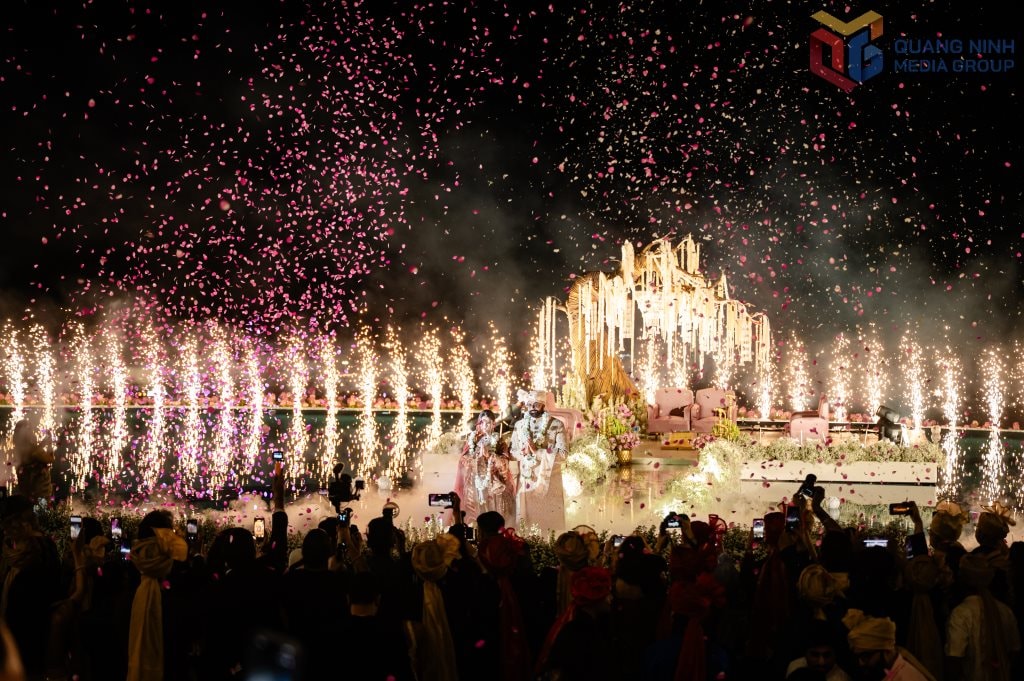 Khách sạn FLC Hạ Long đón giới siêu giàu Ấn Độ , Trịnh Văn Quyết trở lại năm 2026 - Ảnh 1. Khách sạn FLC Hạ Long đón giới siêu giàu Ấn Độ , Trịnh Văn Quyết trở lại năm 2026 - Ảnh 1.