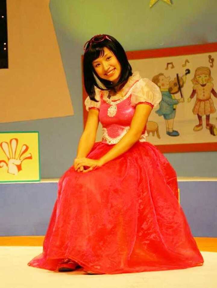 Vân Hugo và cuộc sống hạnh phúc bên chồng đại gia Sau nhiều biến cố - Ảnh 2. Vân Hugo và cuộc sống hạnh phúc bên chồng đại gia Sau nhiều biến cố - Ảnh 2.