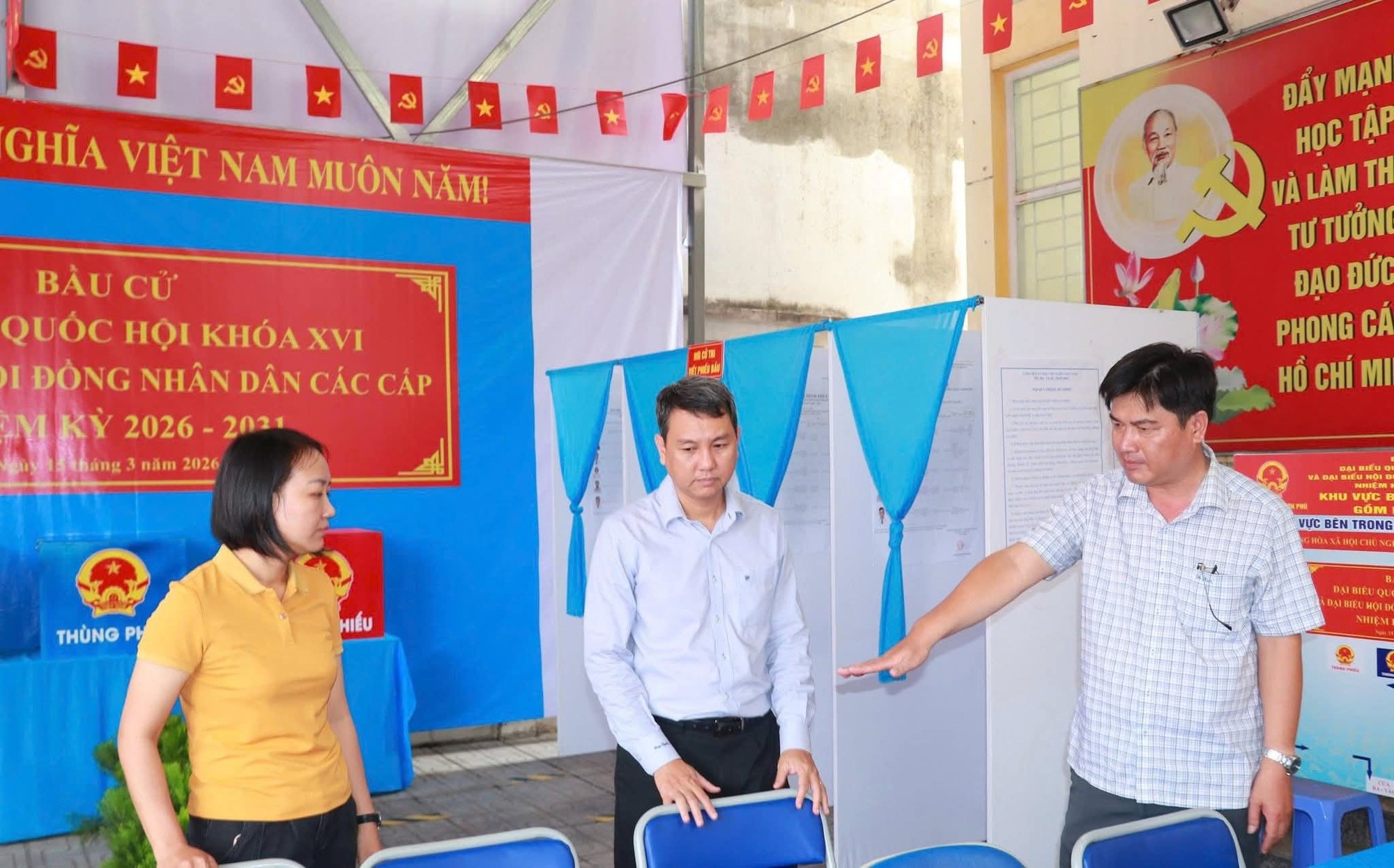 - Ảnh 19. - Ảnh 19.