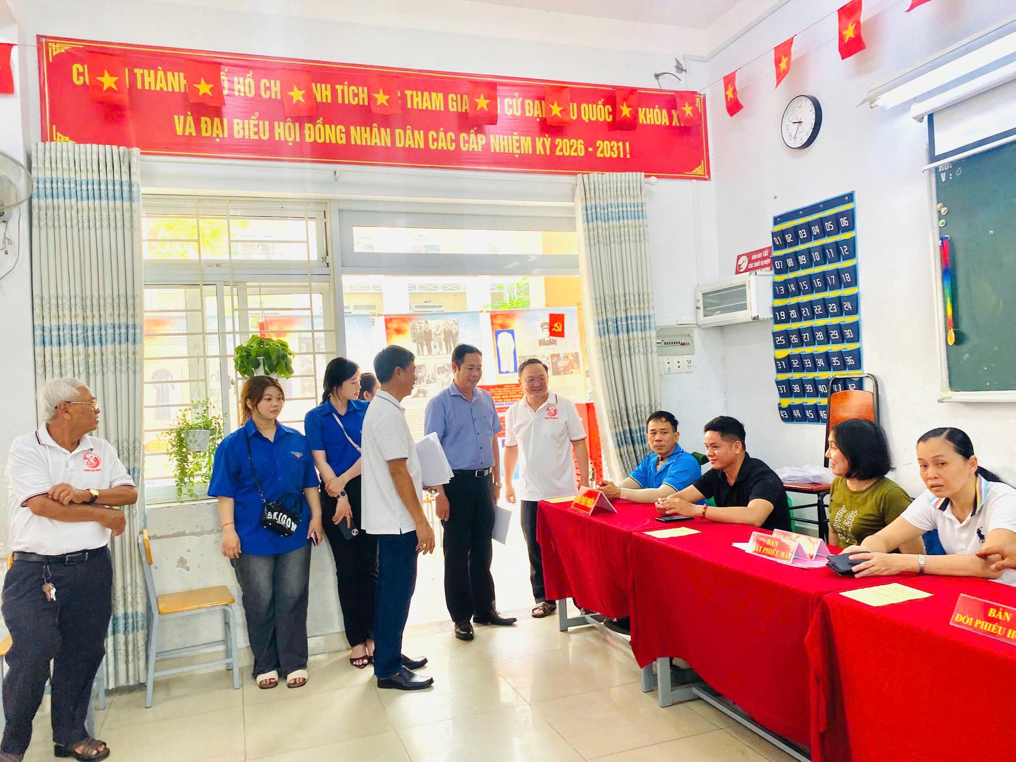 - Ảnh 22. - Ảnh 22.