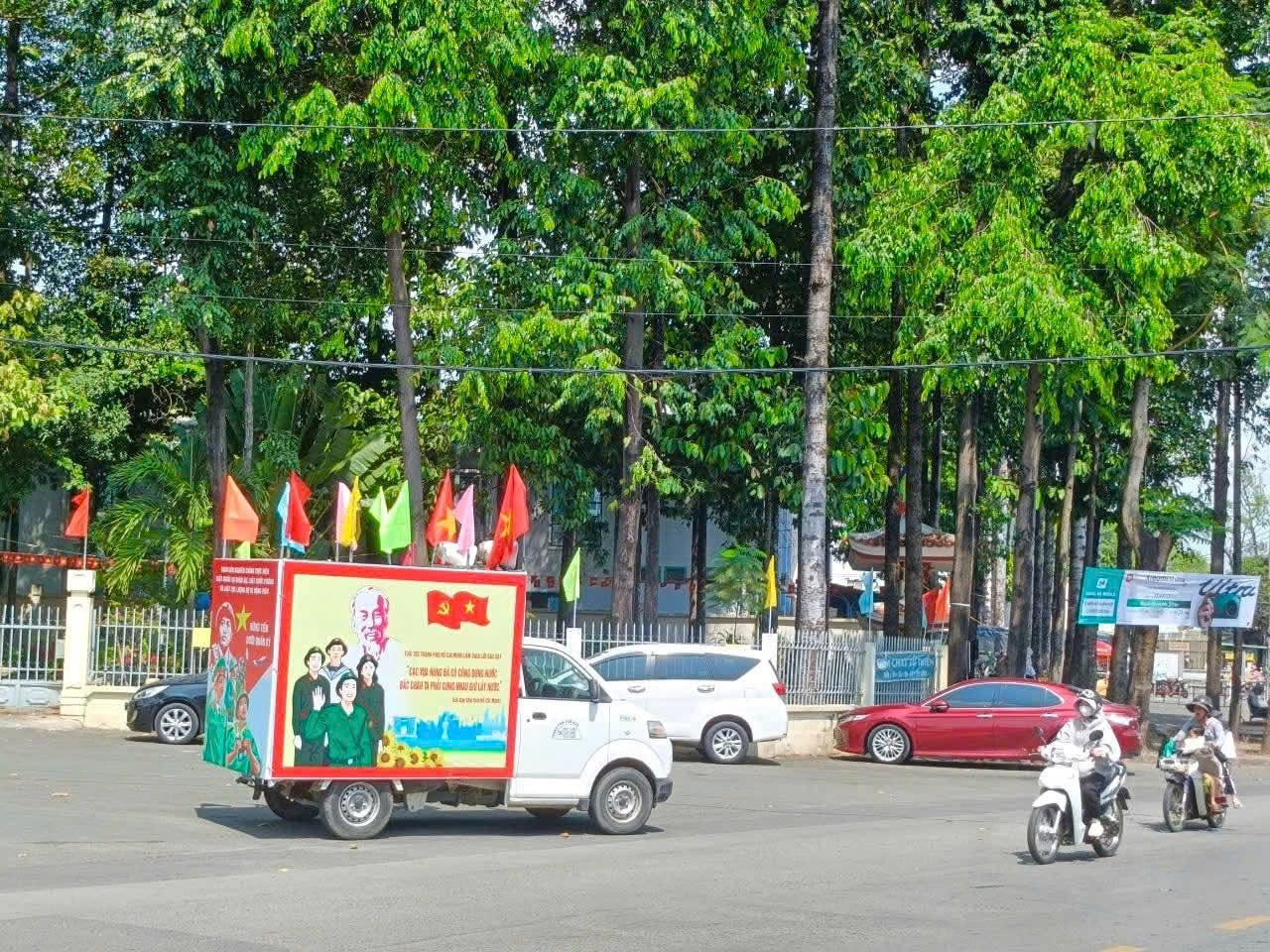 - Ảnh 11. - Ảnh 11.