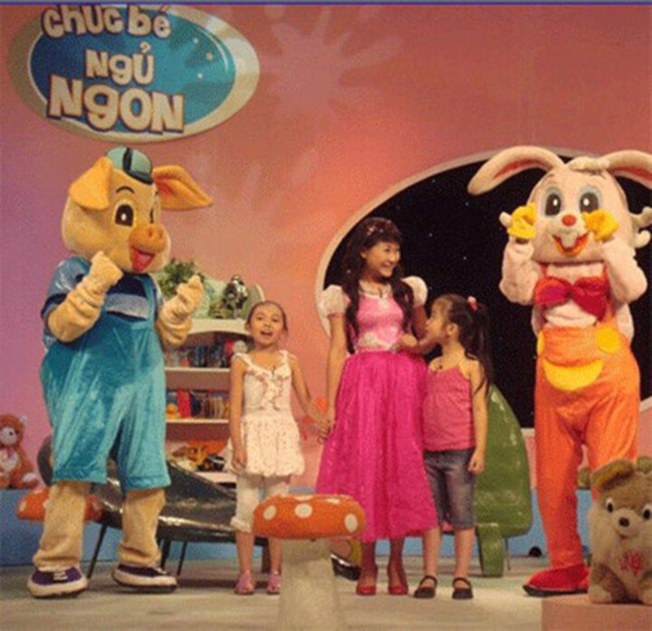 Vân Hugo và cuộc sống hạnh phúc bên chồng đại gia Sau nhiều biến cố - Ảnh 6. Vân Hugo và cuộc sống hạnh phúc bên chồng đại gia Sau nhiều biến cố - Ảnh 6.