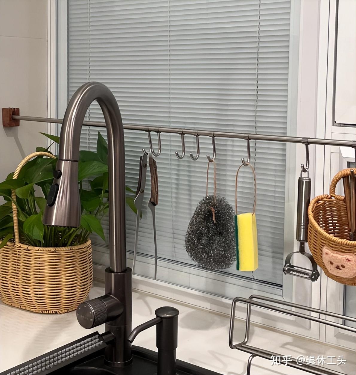 6 Cách thiết kế bếp thông minh từ hàng xóm giúp không gian gọn gàng hơn - Ảnh 5. 6 Cách thiết kế bếp thông minh từ hàng xóm giúp không gian gọn gàng hơn - Ảnh 5.