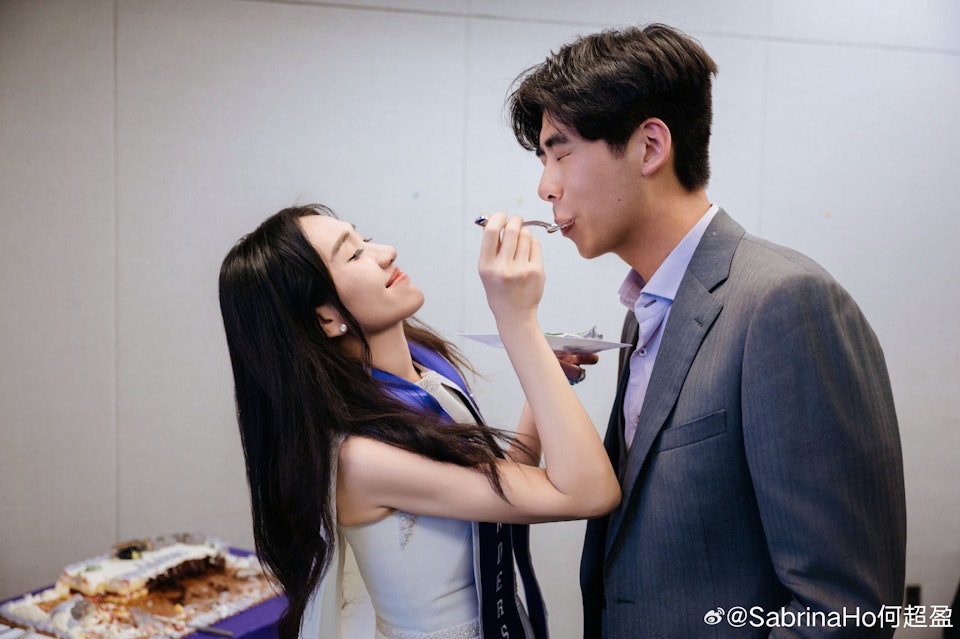 Cuộc sống kín tiếng của Hà Siêu Doanh và chồng rể Harvard Tân Kỳ Long sau 4 năm kết hôn - Ảnh 9. Cuộc sống kín tiếng của Hà Siêu Doanh và chồng rể Harvard Tân Kỳ Long sau 4 năm kết hôn - Ảnh 9.