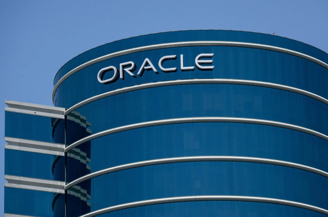 Oracle sa thải 30 . 000 Lao động vì AI mặc doanh thu lập đỉnh - Ảnh 2. Oracle sa thải 30 . 000 Lao động vì AI mặc doanh thu lập đỉnh - Ảnh 2.