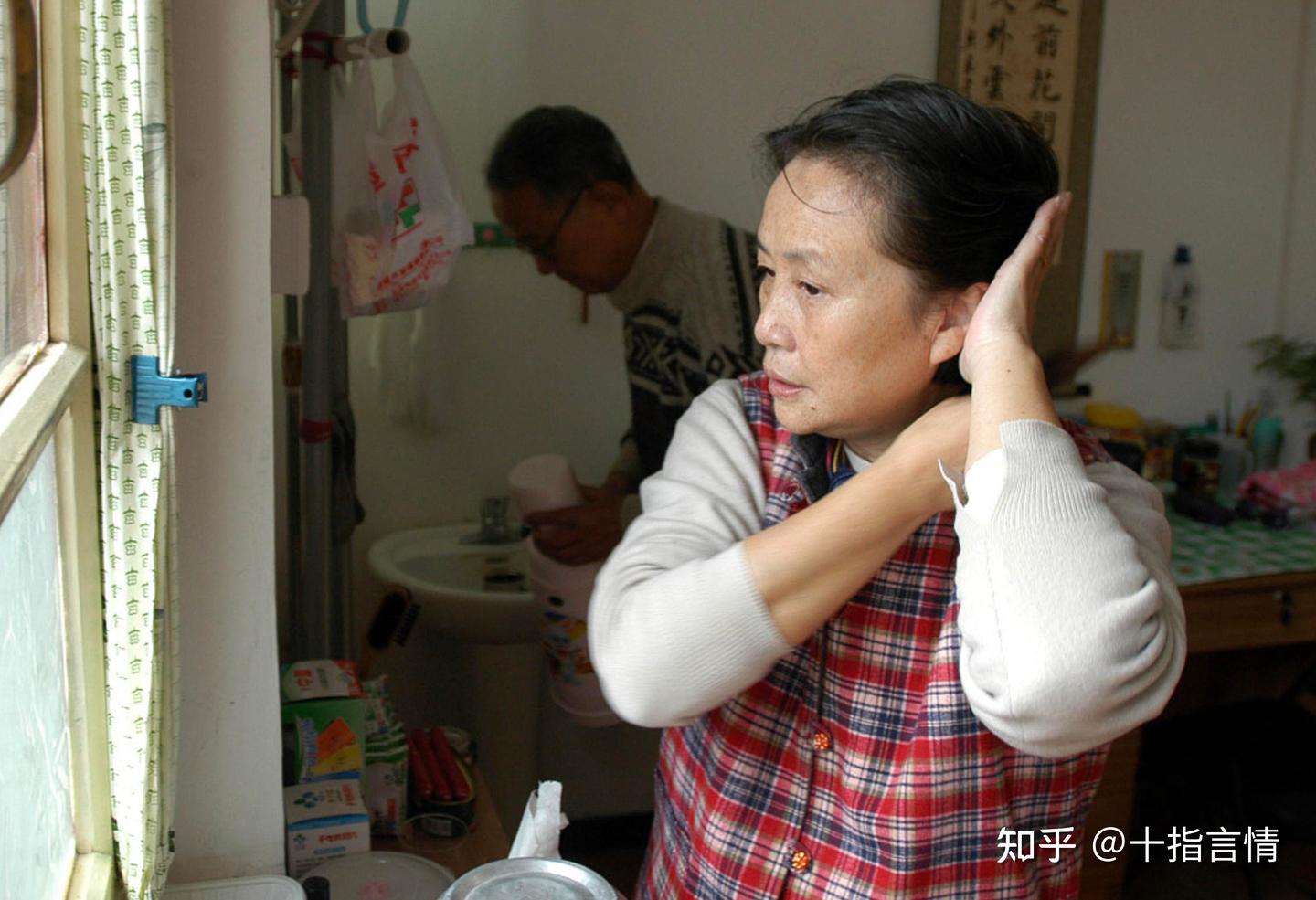 Hai cách tiết kiệm cho tuổi già: Bài học từ hai người hàng xóm sống khác nhau - Ảnh 3. Hai cách tiết kiệm cho tuổi già: Bài học từ hai người hàng xóm sống khác nhau - Ảnh 3.