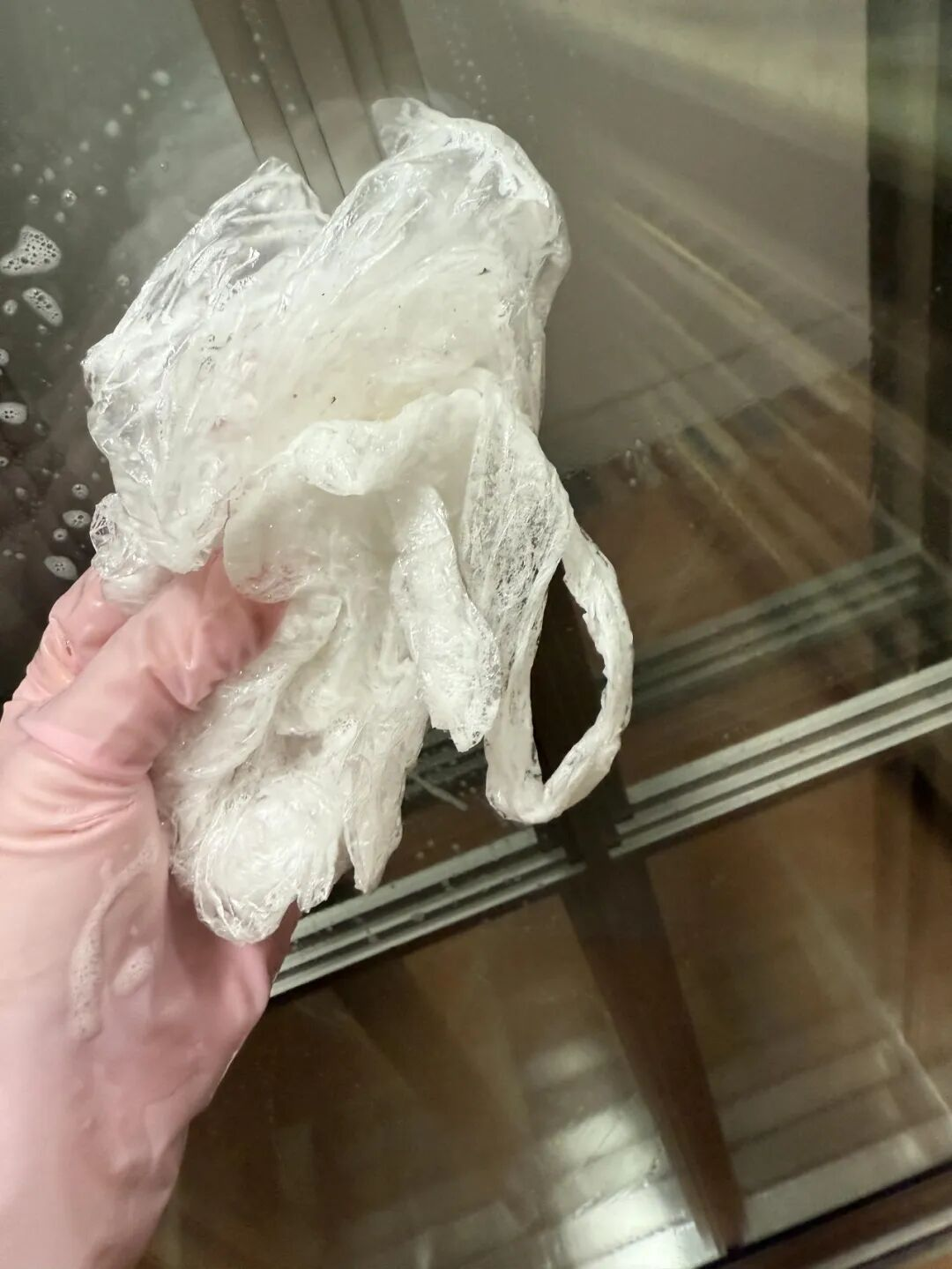 10 Thói quen giữ nhà sạch từ người phụ nữ 50 tuổi khiến tôi bất ngờ - Ảnh 13.