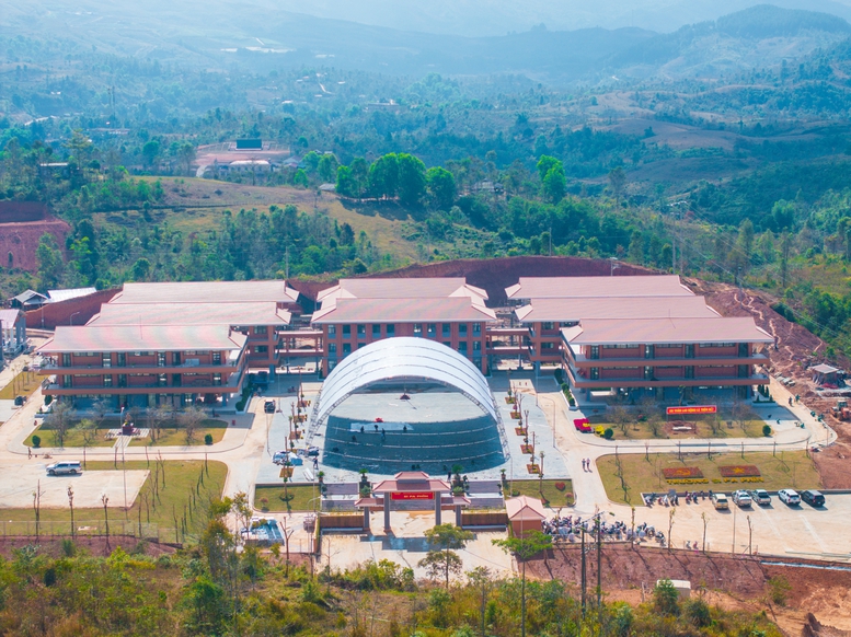 Hôm nay, 17 tỉnh, thành phố trên cả nước đồng loạt làm điều chưa từng có trong lịch sử - Ảnh 1.