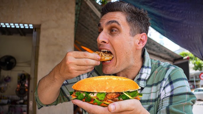 Món ăn từ 25.000 đồng/phần ở Việt Nam sang xứ kim chi đội giá gấp 5–6 lần vẫn đông khách xếp hàng - Ảnh 4.