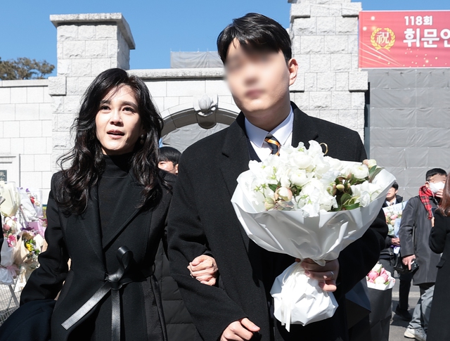 Lee Boo - jin và hành trình từ bi kịch hôn nhân đến thành công rực rỡ năm 2026 - Ảnh 6. Lee Boo - jin và hành trình từ bi kịch hôn nhân đến thành công rực rỡ năm 2026 - Ảnh 6.