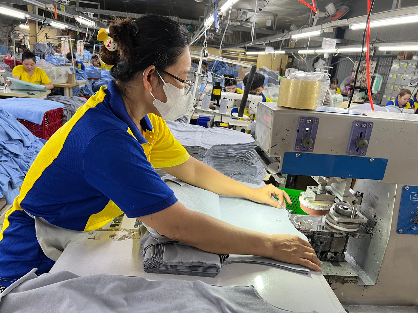 Doanh nghiệp Việt Nam đối phó với chiến sự Trung Đông ảnh hưởng đến xuất khẩu - Ảnh 1. Doanh nghiệp Việt Nam đối phó với chiến sự Trung Đông ảnh hưởng đến xuất khẩu - Ảnh 1.