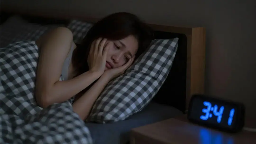 Những thói quen gây ung thư bạn cần tránh ngay trong năm 2026 - Ảnh 2.