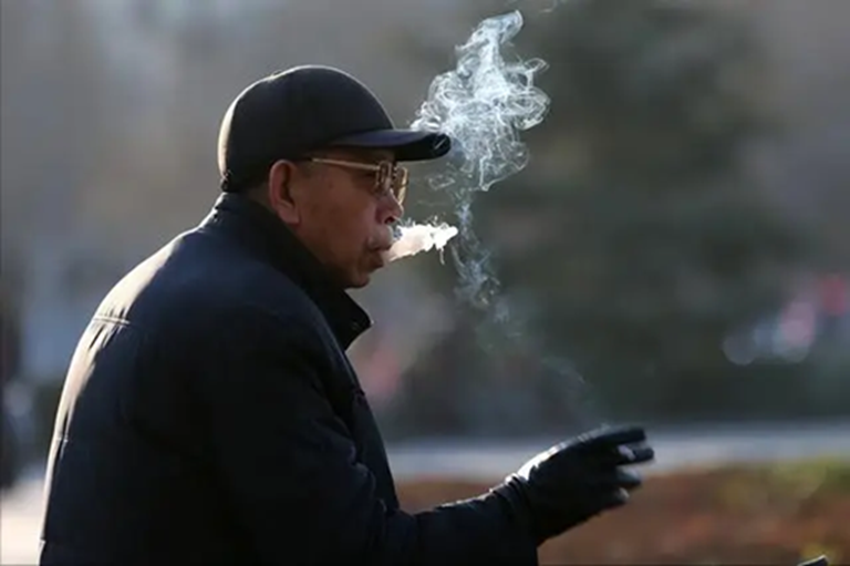 Những thói quen gây ung thư bạn cần tránh ngay trong năm 2026 - Ảnh 3.