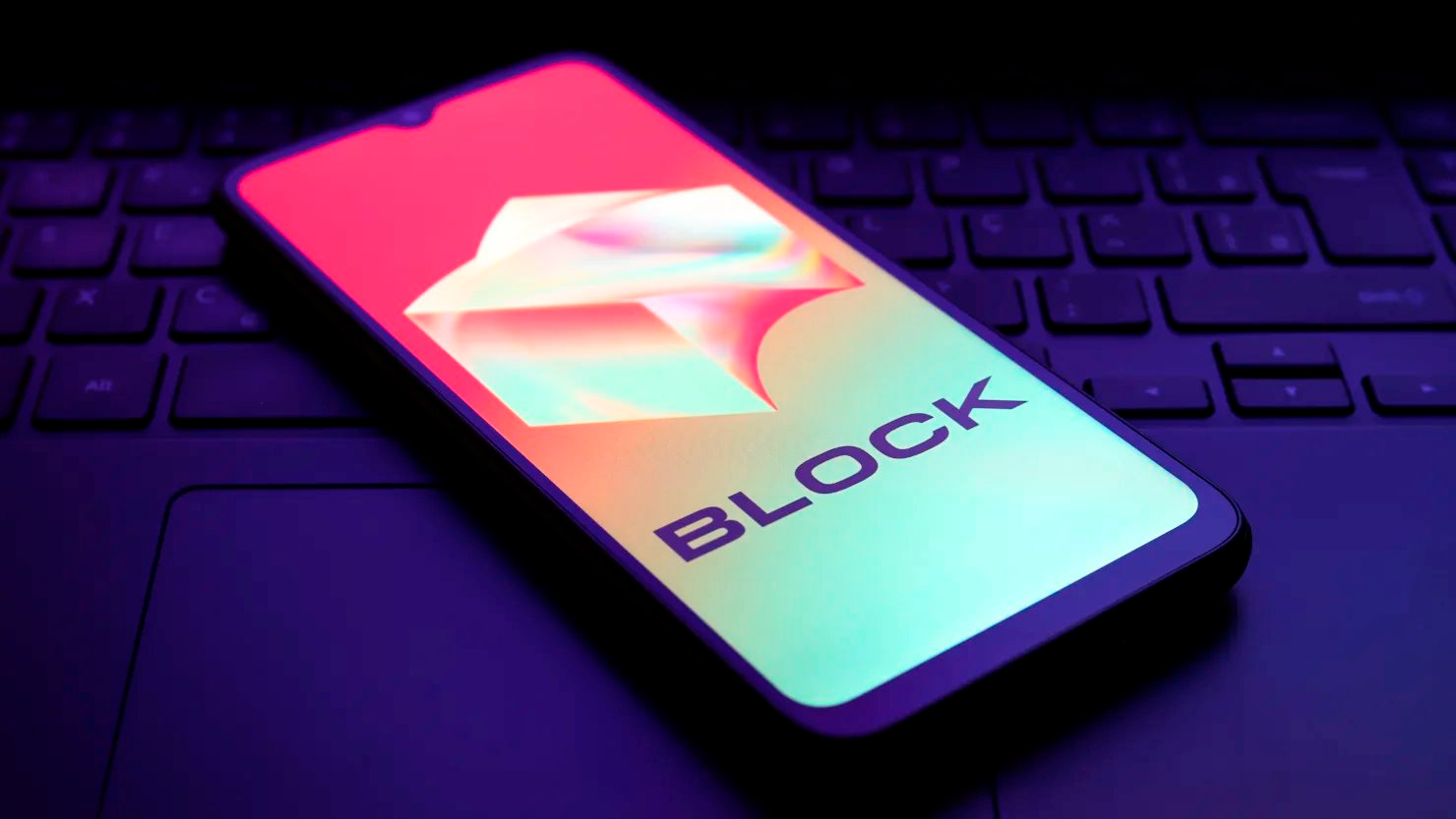 Công ty công nghệ sa thải 4 . 000 Nhân viên và cách tối đa hóa tiền lương - Ảnh 1. Công ty công nghệ sa thải 4 . 000 Nhân viên và cách tối đa hóa tiền lương - Ảnh 1.