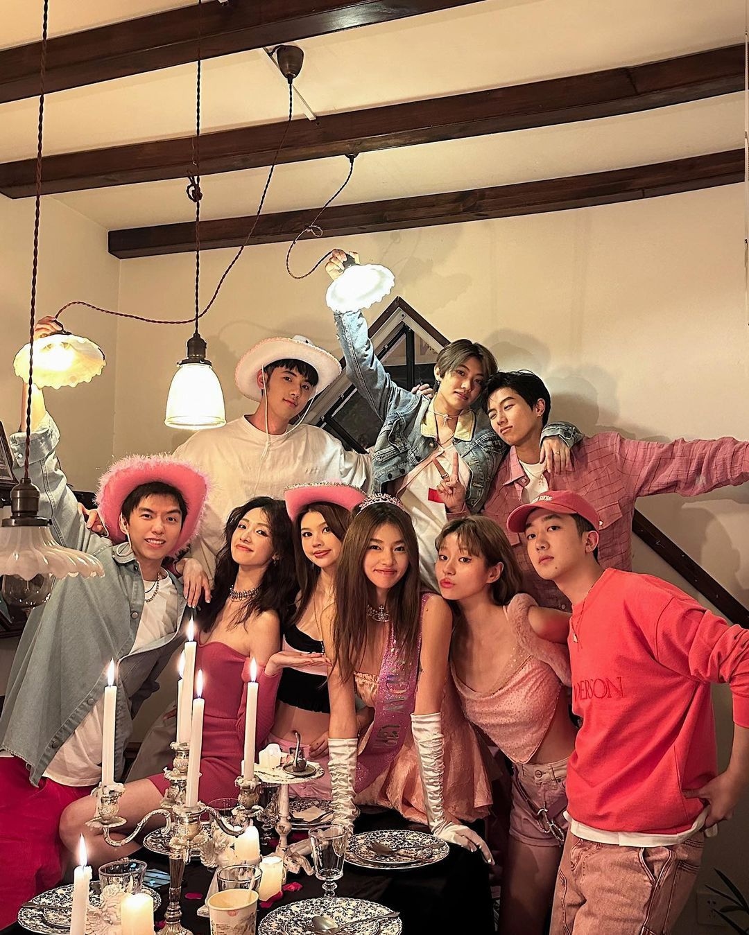 Ứng xử trên bàn ăn tạo dựng mối quan hệ: Những câu nói khôn khéo cần nhớ - Ảnh 3. Ứng xử trên bàn ăn tạo dựng mối quan hệ: Những câu nói khôn khéo cần nhớ - Ảnh 3.