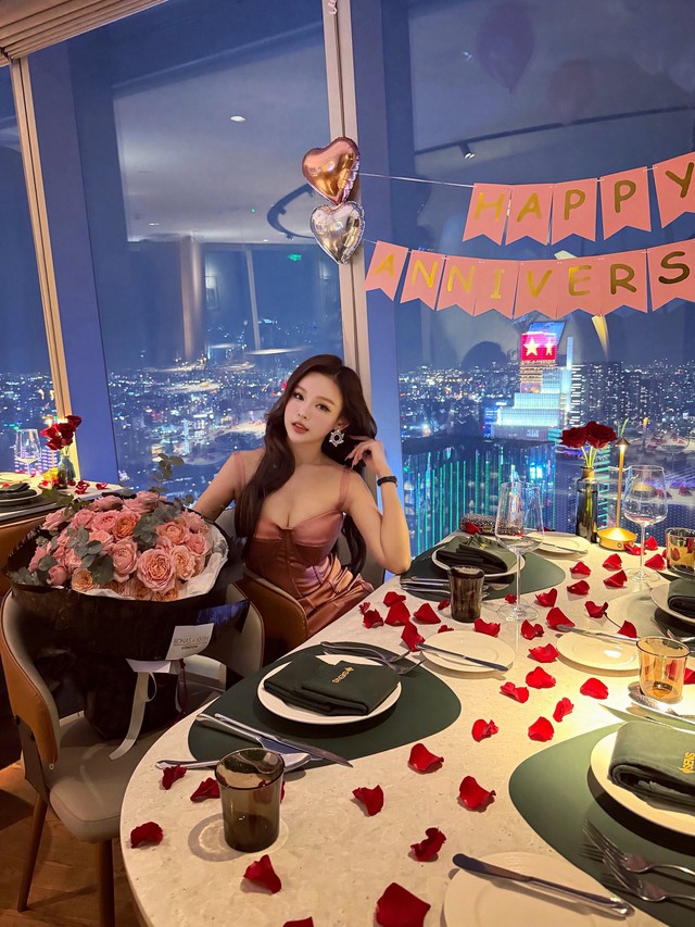 Mỹ nhân U40 vẫn đẹp như đôi mươi, khiến đại gia si mê suốt 13 năm, tặng biệt thự 100 tỷ - Ảnh 2.