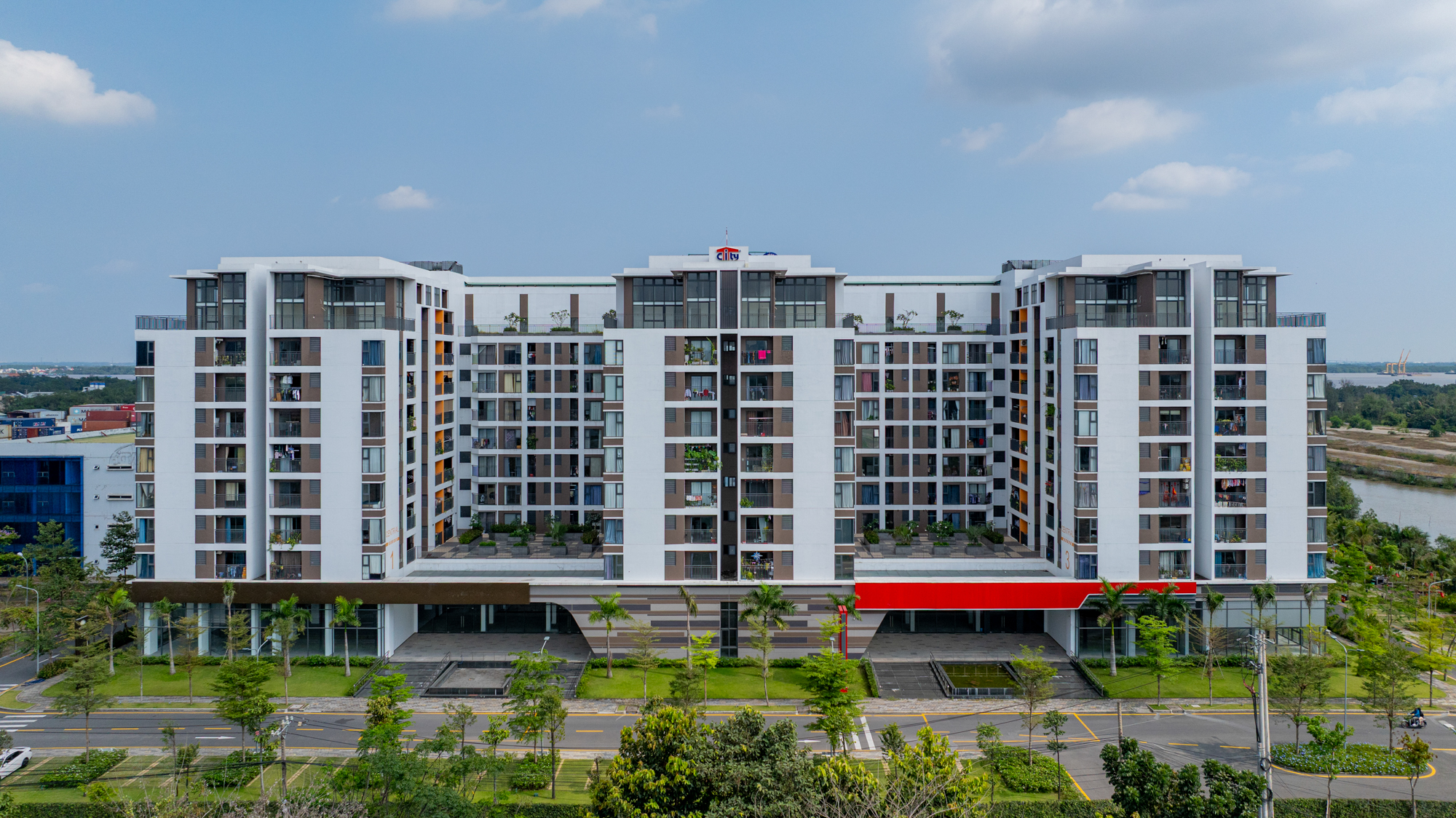 5 phút đi thăm các dự án nhà ở xã hội hot nhất TP.HCM: Nơi có tiện ích như resort, nơi tỷ lệ chọi cao hơn thi đại học - Ảnh 4.