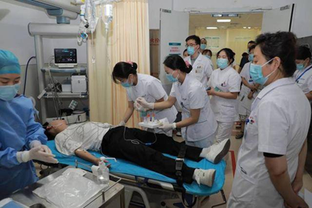 Những thực phẩm độc hại đe dọa sức khỏe không thể giải độc dù nấu ở 120 độ C - Ảnh 1. Những thực phẩm độc hại đe dọa sức khỏe không thể giải độc dù nấu ở 120 độ C - Ảnh 1.