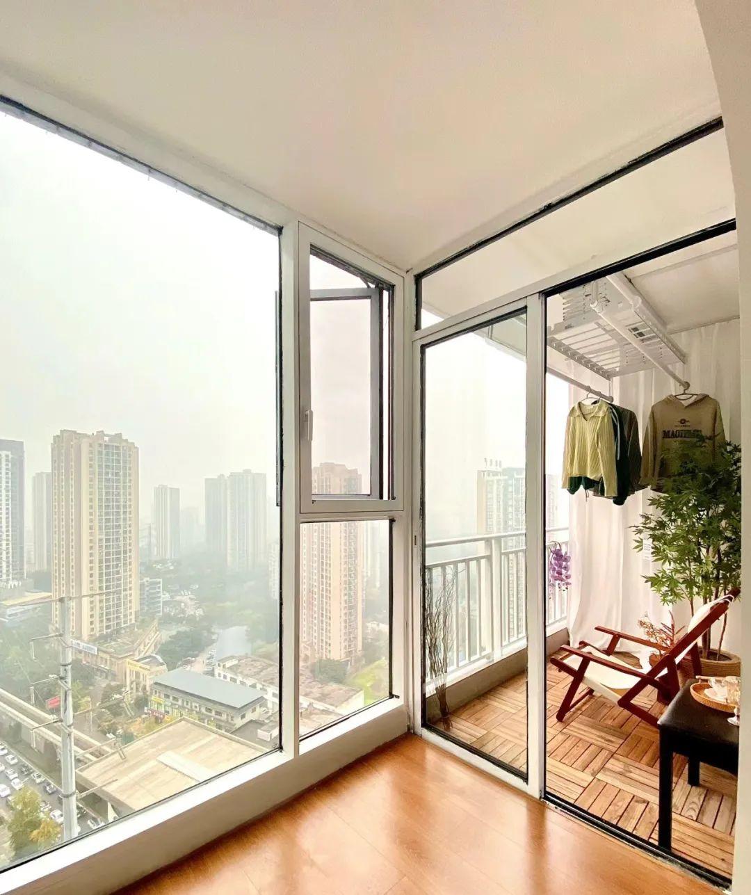 Cải tạo ban công 8m2 độc đáo , không gian sống tuyệt vời cho gia đình bạn - Ảnh 8. Cải tạo ban công 8m2 độc đáo , không gian sống tuyệt vời cho gia đình bạn - Ảnh 8.