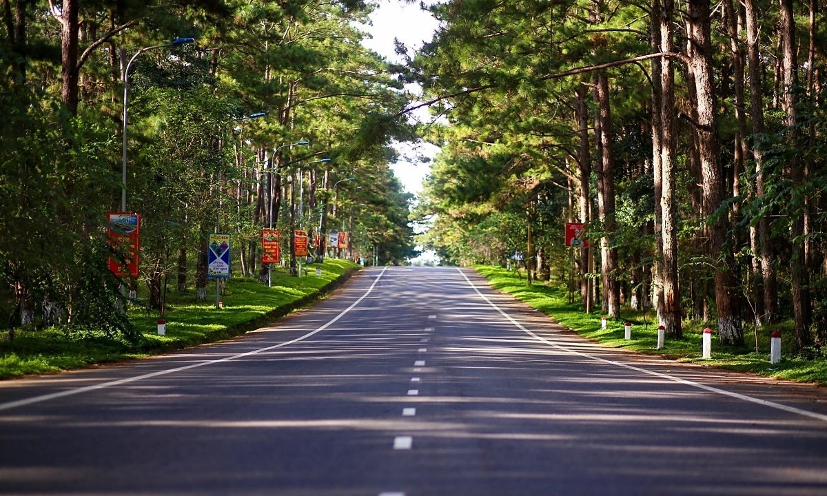 Từng "sôi sục" vì sốt đất và được ví như Đà Lạt thứ 2 của Tây Nguyên, nơi này sắp làm cao tốc 25.000 tỷ do Sun Group đề xuất - Ảnh 1.