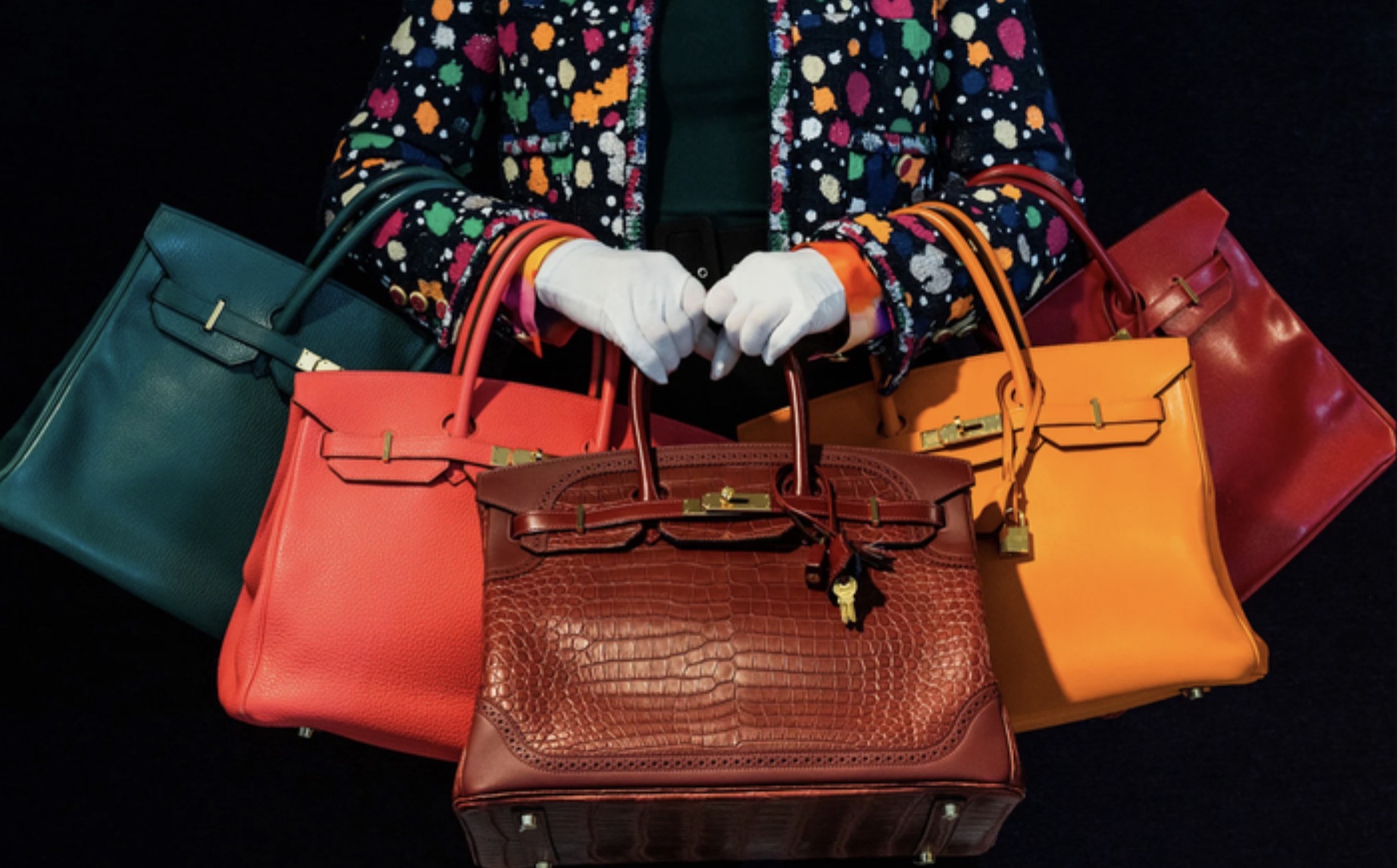 Lãi 15 % từ túi Hermès: Đầu tư xa xỉ và cái bẫy giá trị thực 2026 - Ảnh 1. Lãi 15 % từ túi Hermès: Đầu tư xa xỉ và cái bẫy giá trị thực 2026 - Ảnh 1.