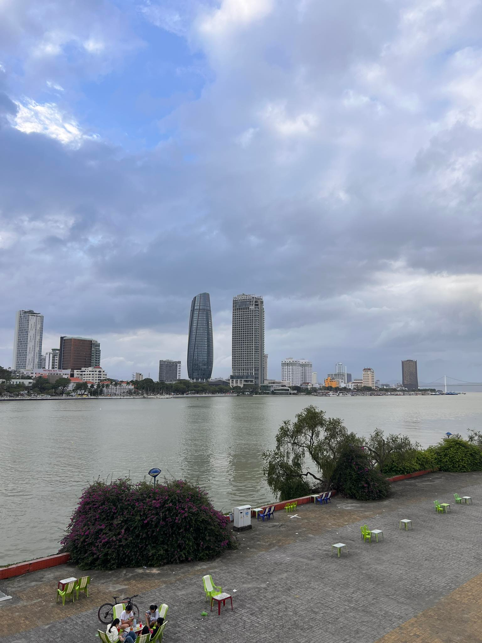 Rời Hà Nội sang Đà Nẵng sống: Thu nhập 20 - 30 triệu có đủ cho cuộc sống? - Ảnh 5.