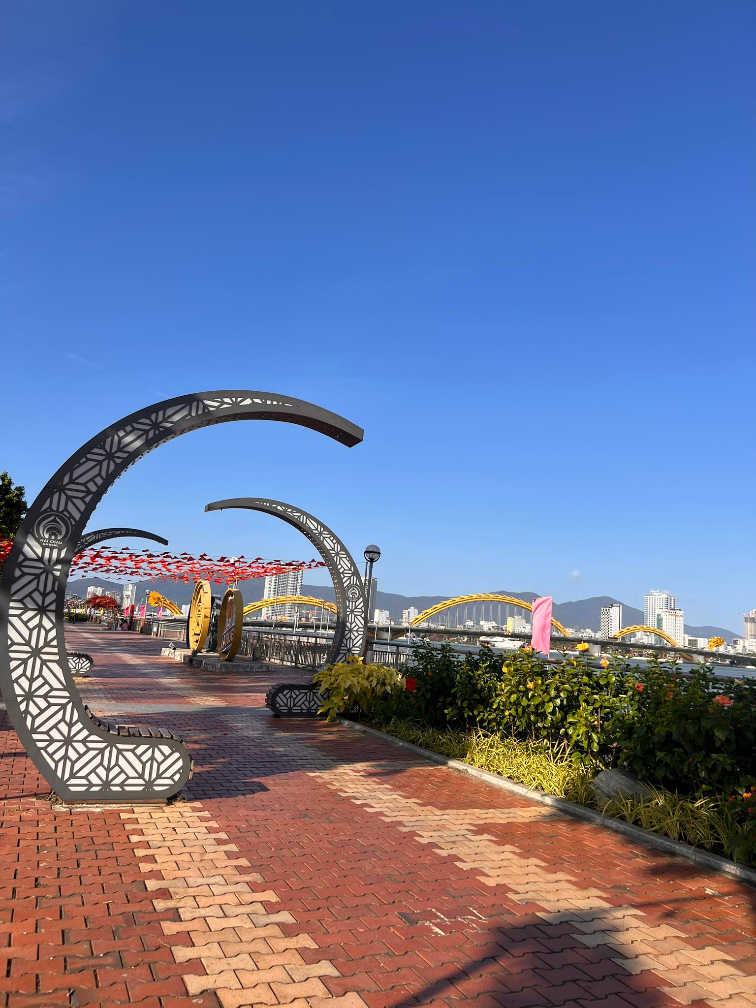 Rời Hà Nội sang Đà Nẵng sống: Thu nhập 20 - 30 triệu có đủ cho cuộc sống? - Ảnh 7.